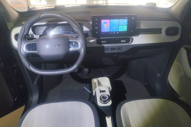 Used Geely Galaxy Panda 2025 210km Panda Kart Center Console