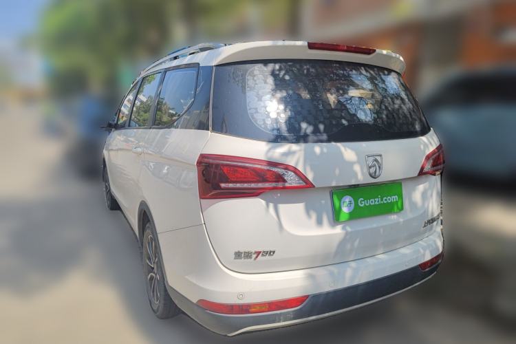Used Baojun 730 2019 1.5L Manual Fashion Model 7-seater China VI
