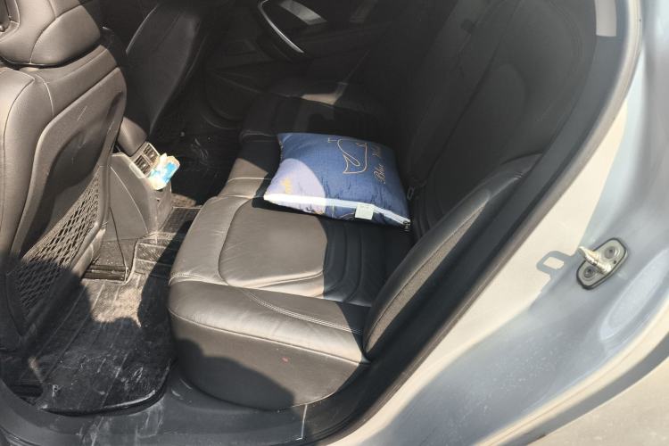 Used DS 5LS 2014 1.6T Luxury Edition THP200
