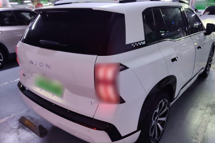 Used AION V 2024 Aion Tyrannosaurus 520 Intelligent Premium Edition Rear Right 45 Deg