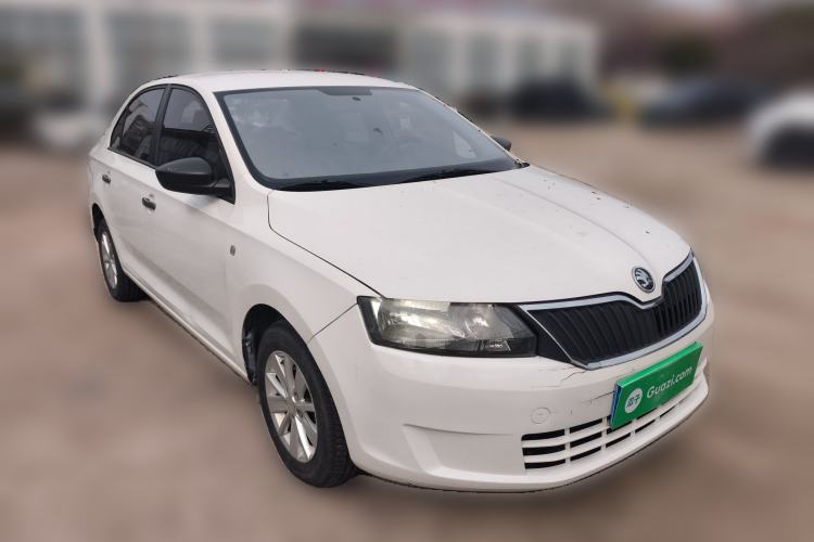 Used Skoda Rapid 2013 1.6L Manual Enjoyment Model