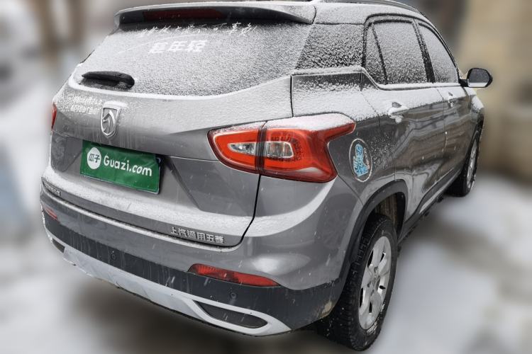 Used Baojun 510 2017 1.5L manual Comfort trim
