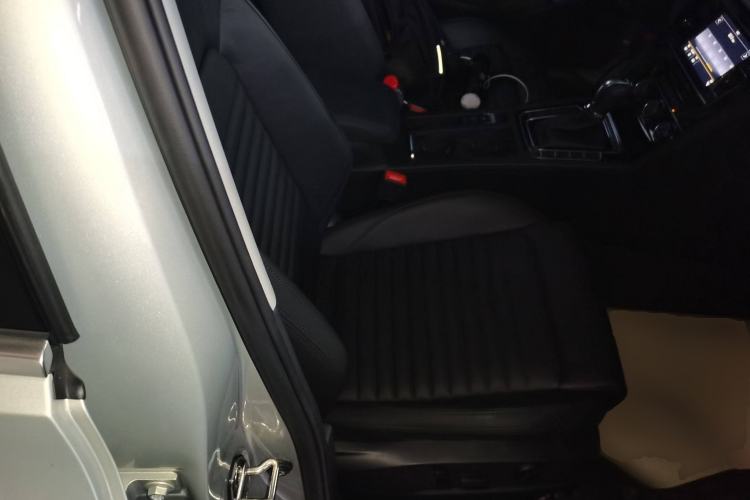 Used Volkswagen Magotan 2019 280TSI DSG Leading Model China VI Standard