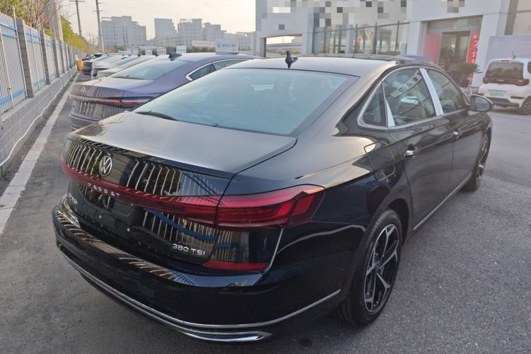 Used Volkswagen Passat 2026 Model, Outstanding 380TSI Xingkong Longteng Edition Rear Right 45 Deg