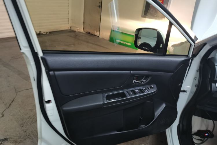 Used Subaru XV 2014 2.0i Luxury Edition