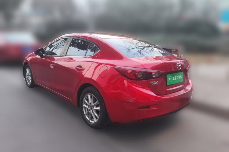 Used Mazda 3 Axela 2016 Sedan 1.5L Automatic Luxury Model