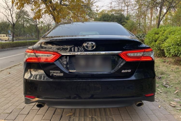 Used Toyota Camry 2018 2.0G Luxury Edition Exterior 5