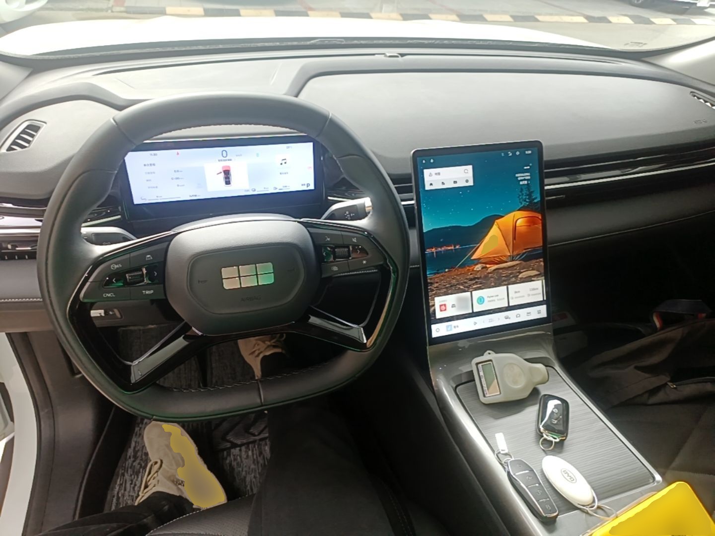 Geely Galaxy L6 2024 125km PLUS Dragon Edition — снимка 12