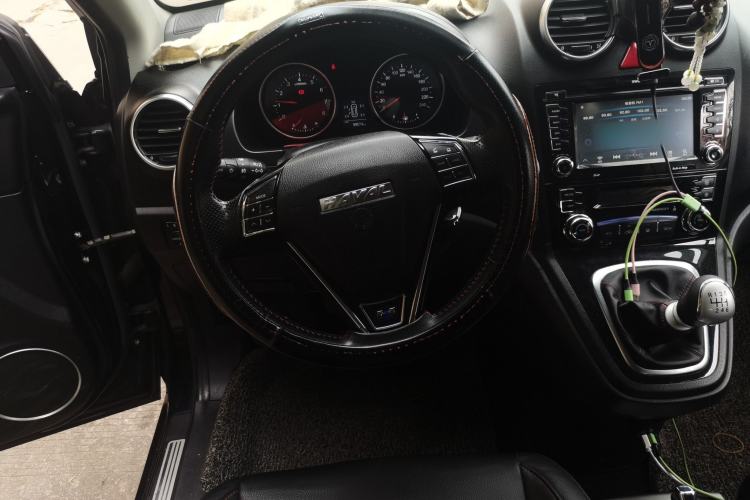 Used Haval H6 2016 Upgraded Model 1.5T Manual Two-Wheel Drive Elite Version