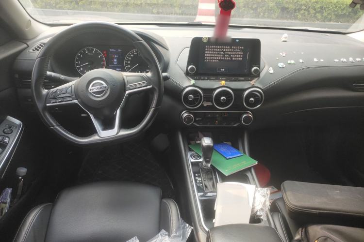 Used Nissan Sylphy 2020 1.6L XL CVT Enjoyment Edition Center Console