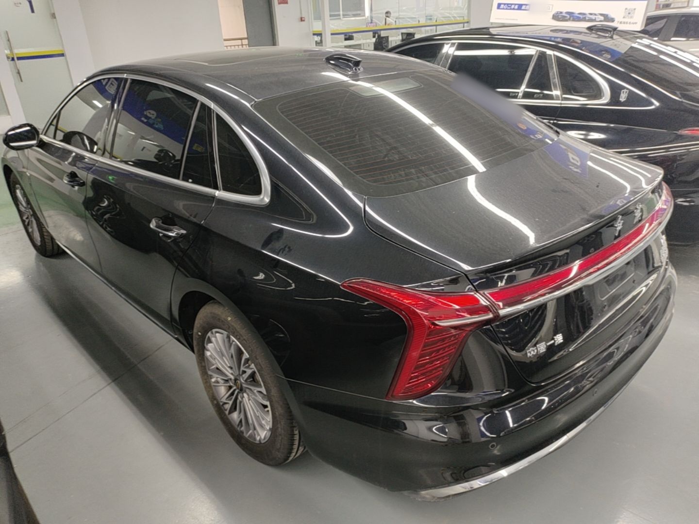 Hongqi H5 2024 1.5T DCT Smart Connect Flagship Edition - Chinese Trim Yun — снимка 4