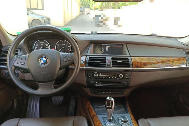 Used BMW X5 2011 xDrive35i Leading Model
