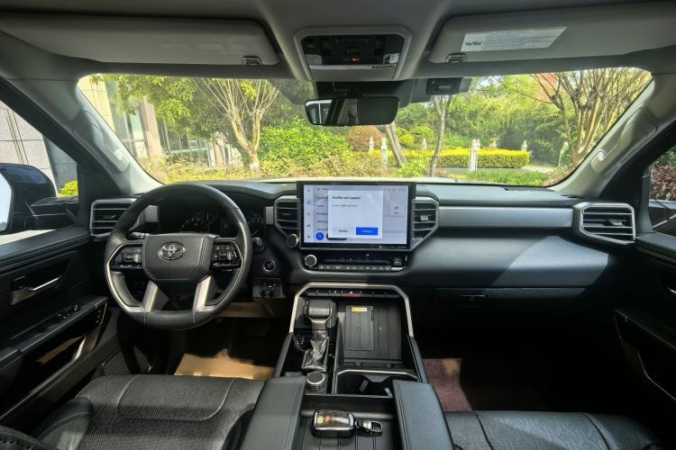 Used Toyota Tundra  Interior 1