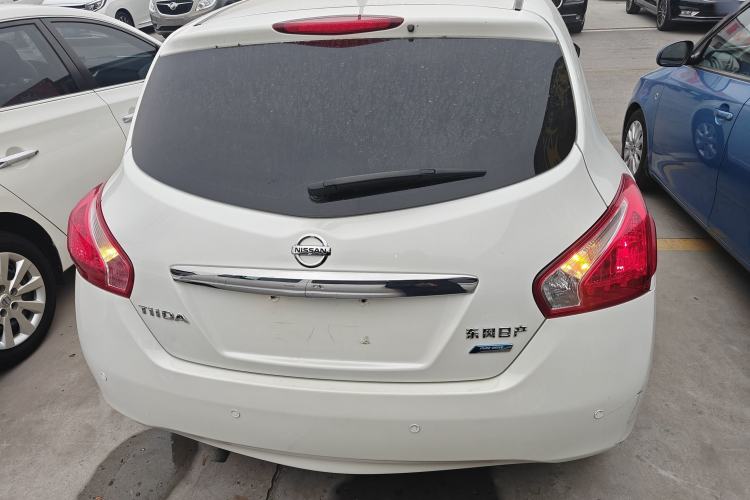 Used Nissan Tiida 2011 1.6L Manual Comfort Edition
