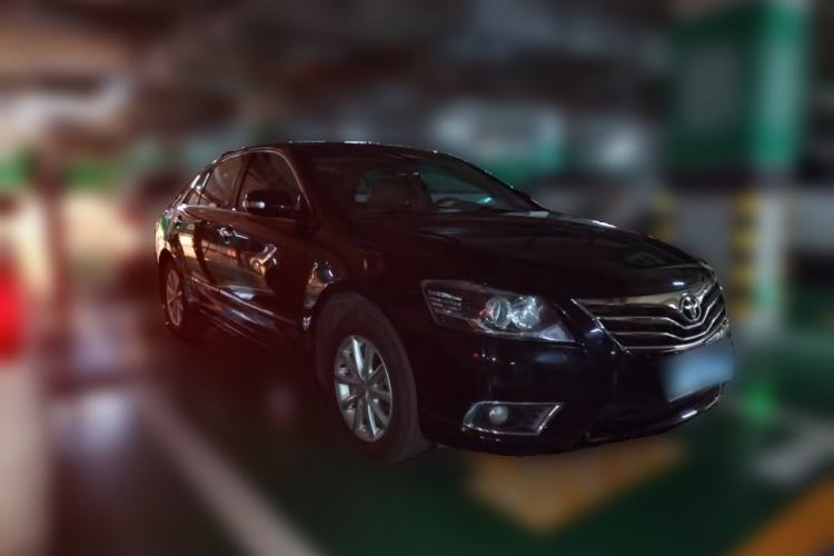 Used Toyota Camry 2013 200G Classic Luxury Edition Front Right 45 Deg