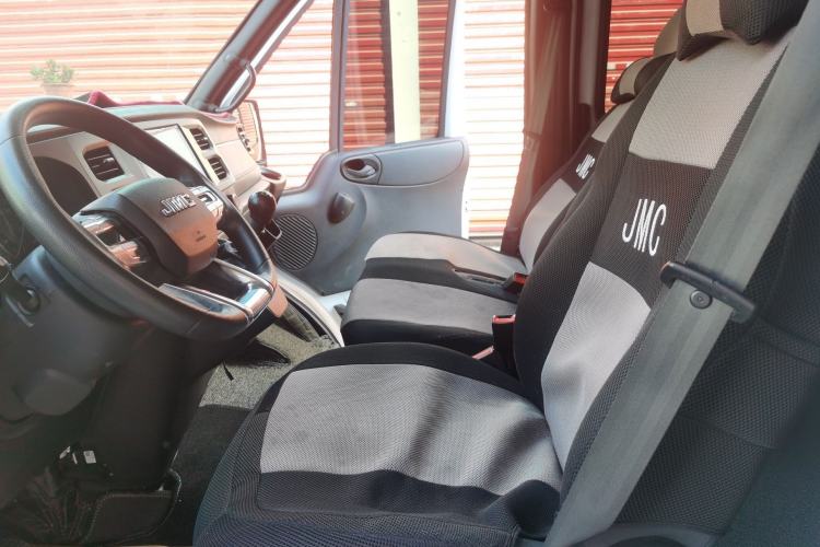 Used JMC Fushun 2022 2.0T Manual Multi-Function Passenger Vehicle Short Wheelbase Low Roof 6-Seater
