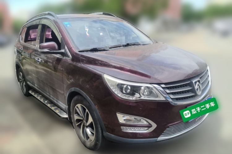Used Baojun 560 2016 1.8L Manual Luxury Edition Front Right 45 Deg