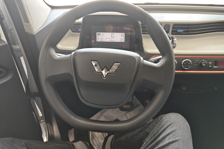Used Wuling Hongguang MINIEV 2020 Zizai Version Lithium-NMC Steering Wheel