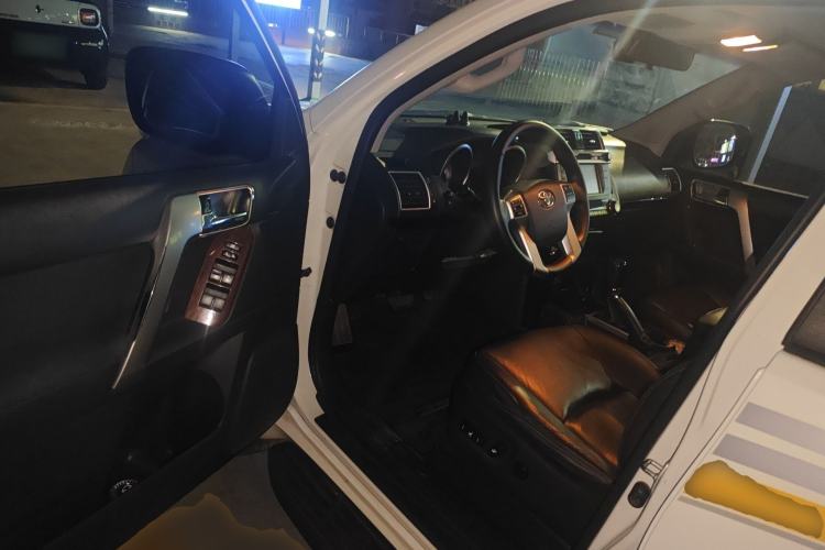 Used Toyota Prado 2016 2.7L Automatic Standard Edition
