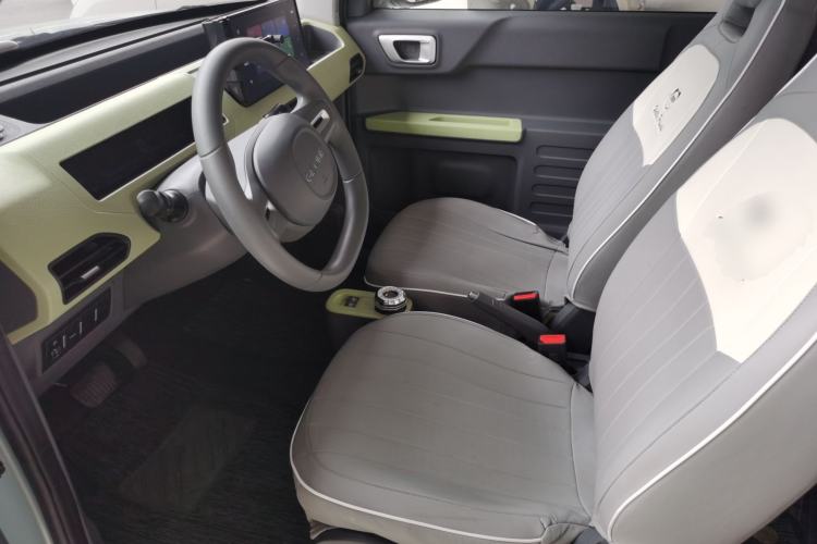 Used Geely Galaxy Panda 2024 Panda Mini 200km Endurance Bear