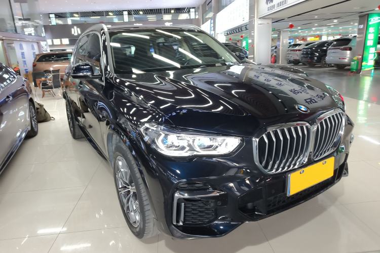 Used BMW X5 2022 Restyled xDrive 30Li Luxury Version M Sport Package