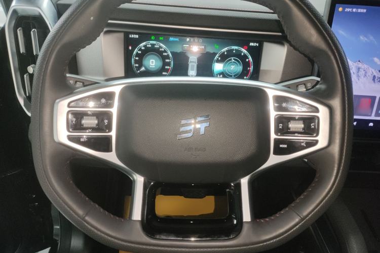 Used JETOUR Traveler 2023 1.5T Two-Wheel Drive Discovery PRO Steering Wheel