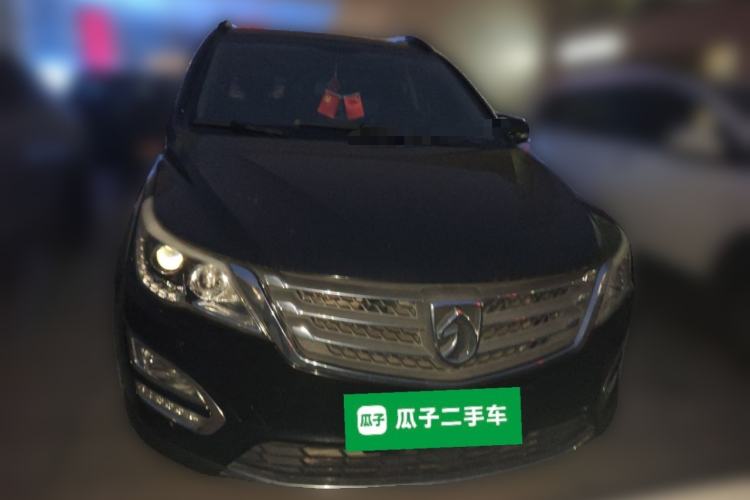 Used Baojun 560 2016 1.5T Manual Luxury Model Front