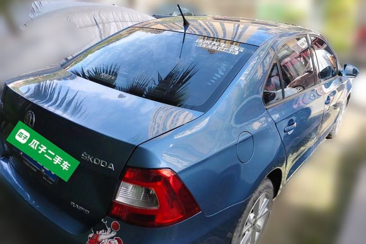 Used Skoda Rapid 2013 1.6L Automatic Smart Selection Model