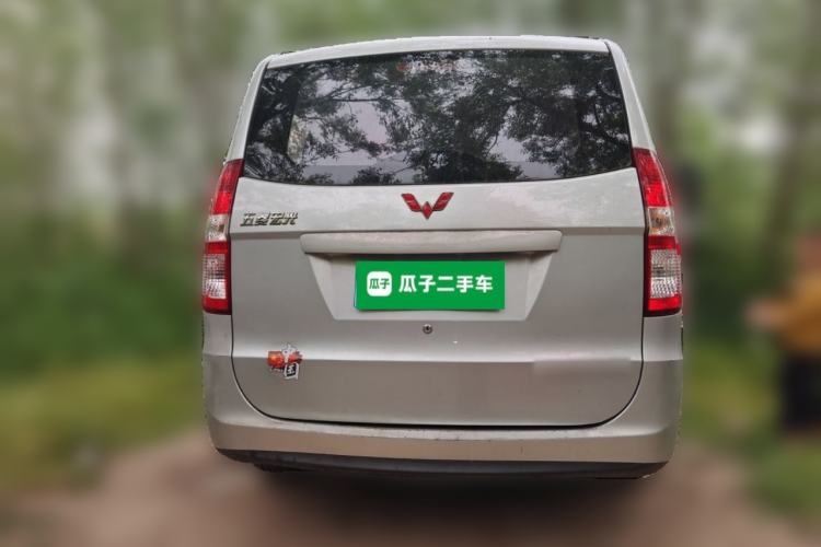 Used Wuling Hongguang 2014 1.5L Standard Version