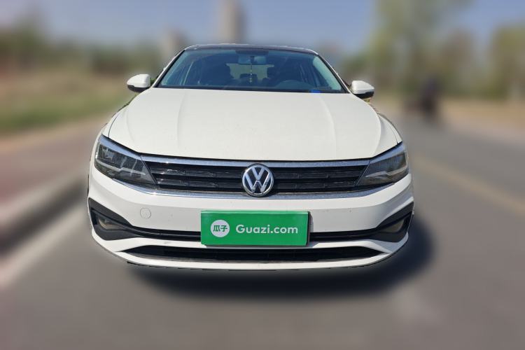 Used Volkswagen Lamando 2019 230TSI DSG Fashion Edition China VI Front