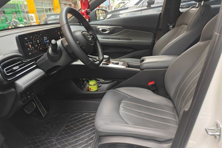 Used GAC Trumpchi EMPOW 2024 270T DCT Yingbao R-Style Edition Left Front Seat