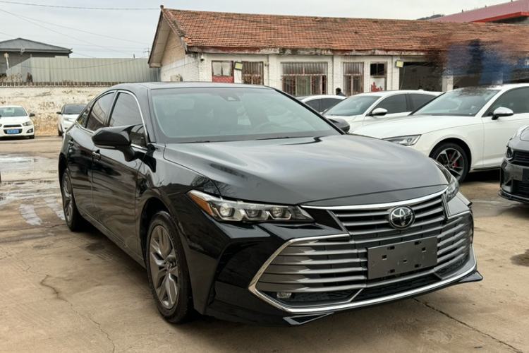 Used Toyota Avalon 2019 2.5L Ambition Version China VI Standard Exterior 4