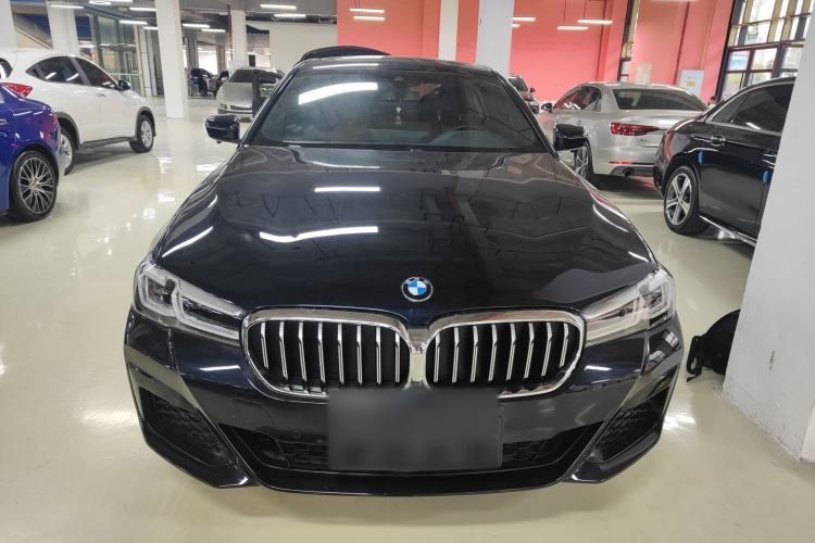 Used BMW 5 Series 2022 Second Facelift 525Li M Sport Package
