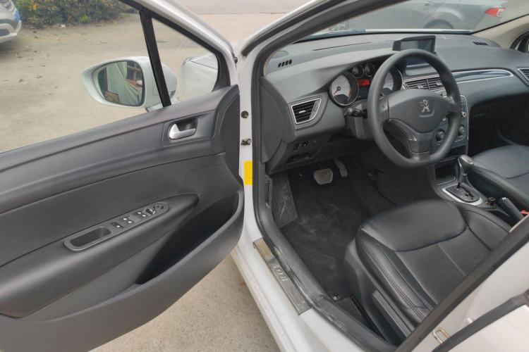 Used Peugeot 308 2014 Enjoy Edition Classic 1.6L Automatic Premium Model Driver Seat