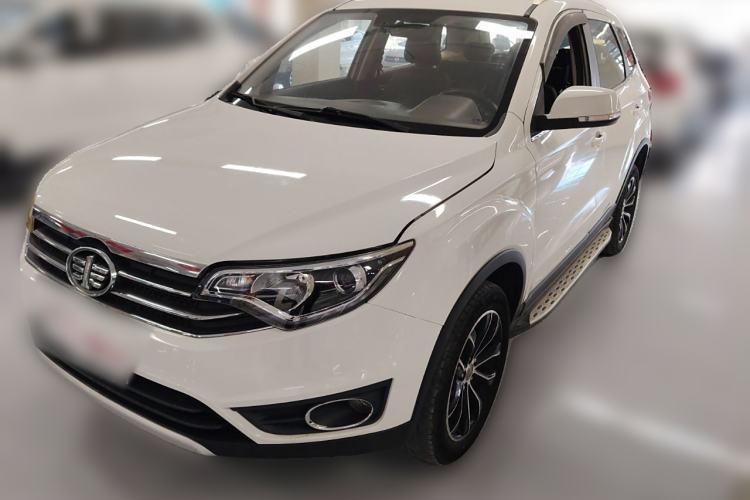 Used FAW Senya R7 2016 1.6L Manual Luxury Model