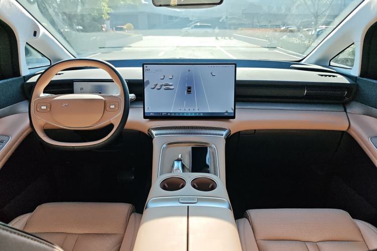 Used XPeng X9 2024 610 Long-Range Pro
