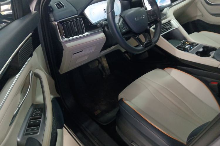 Used BYD Song PLUS New Energy 2023 Champion Edition DM-i 110KM Flagship Model Driver Seat