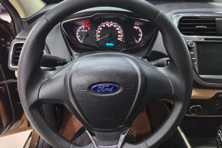 Used Ford Escort 2015 1.5L Automatic Comfort Edition