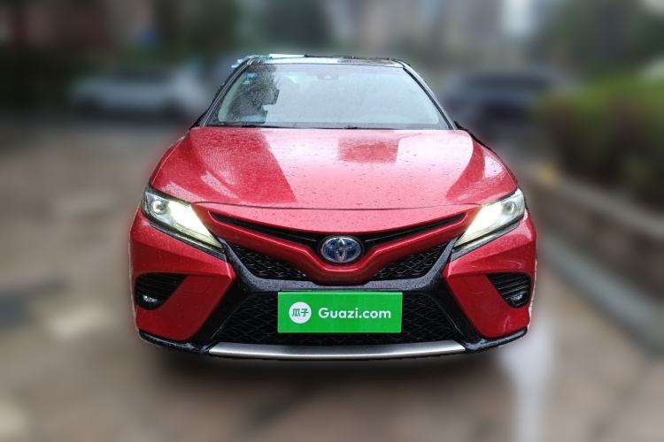 Used Toyota Camry 2019 Dual-Engine 2.5HS FENGSHANG Edition China VI Standard