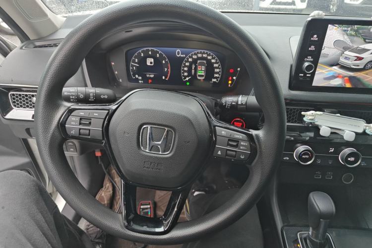 Used Honda Civic 2023 240TURBO CVT Dynamic Edition Steering Wheel