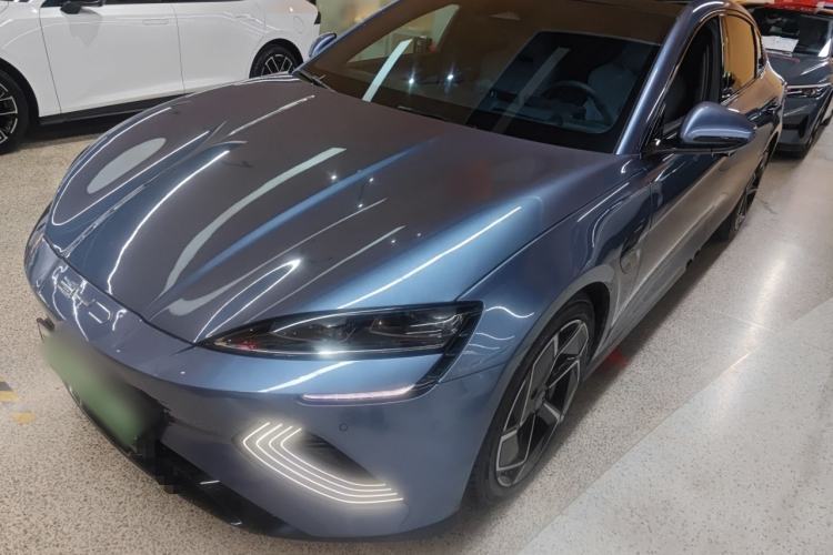 Used BYD Seal 2022 700 km Long-Range Rear-Wheel-Drive Version