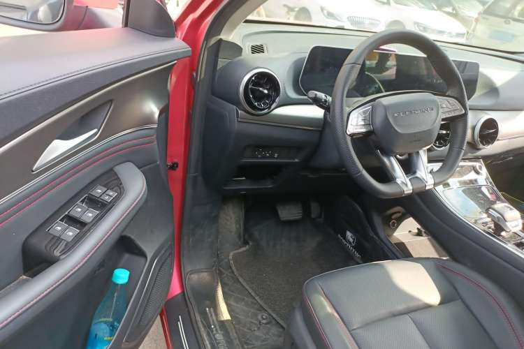 Used FORTHING T5 EVO 2021 1.5TD DCT Diamond Edition
