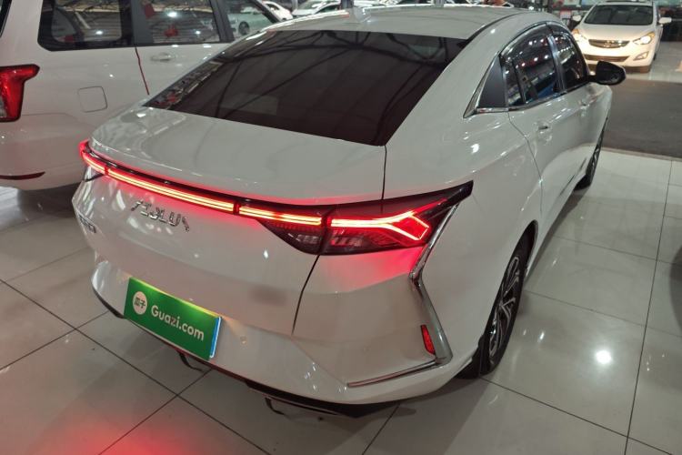 Used Dongfeng Aeolus Yixuan 2021 230T Automatic Glory Edition Rear Right 45 Deg