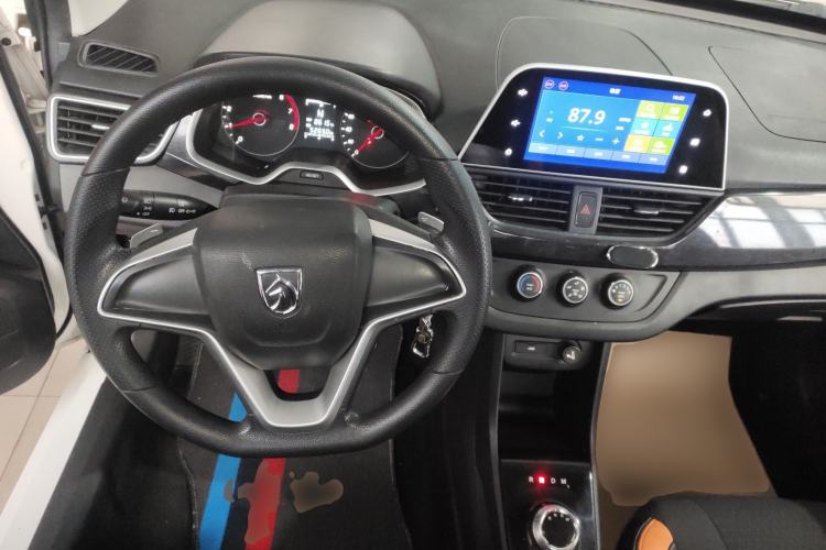 Used Baojun 310 2017 1.5L Automatic Fashion Model

