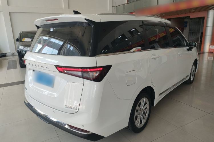 Used Wuling Jiachen 2022 1.5L Manual Comfort Edition