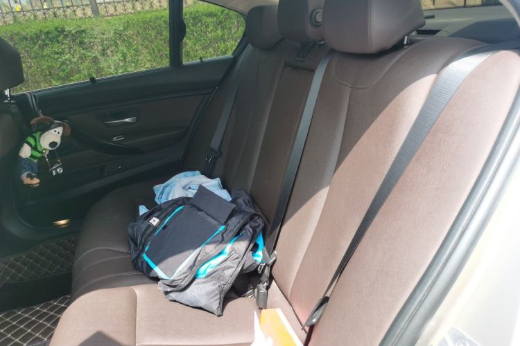 Used BMW 3 Series 2018 320Li Fashion Model Left Rear Seat