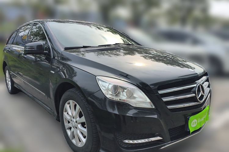 Used Mercedes-Benz R-Class 2017 R 320 4MATIC Business Edition Prestige Model
