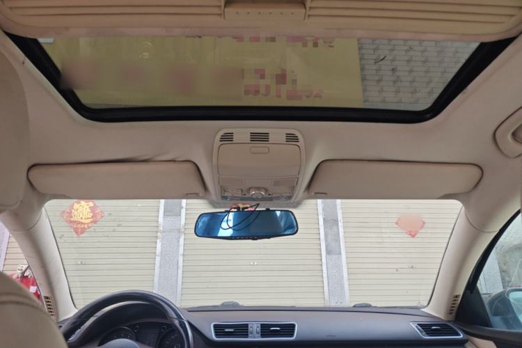 Used Volkswagen Magotan 2012 1.8TSI Luxury Model Headliner