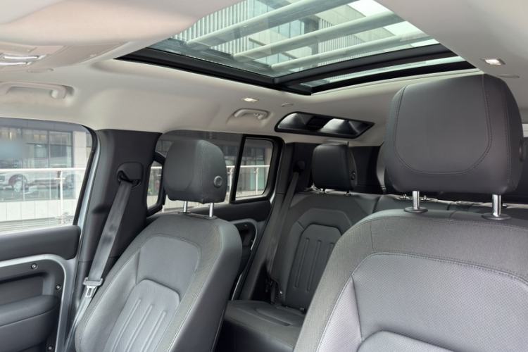 Used Land Rover Defender 2020 110 P400 Dark Special Edition Exterior 3