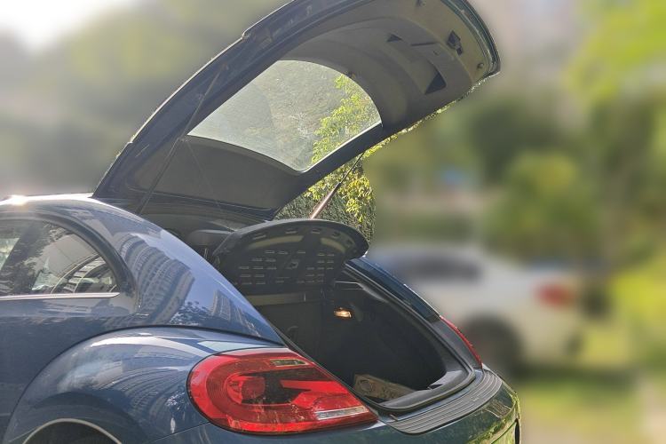 Used Volkswagen Beetle 2017 180TSI Yile Edition Trunk